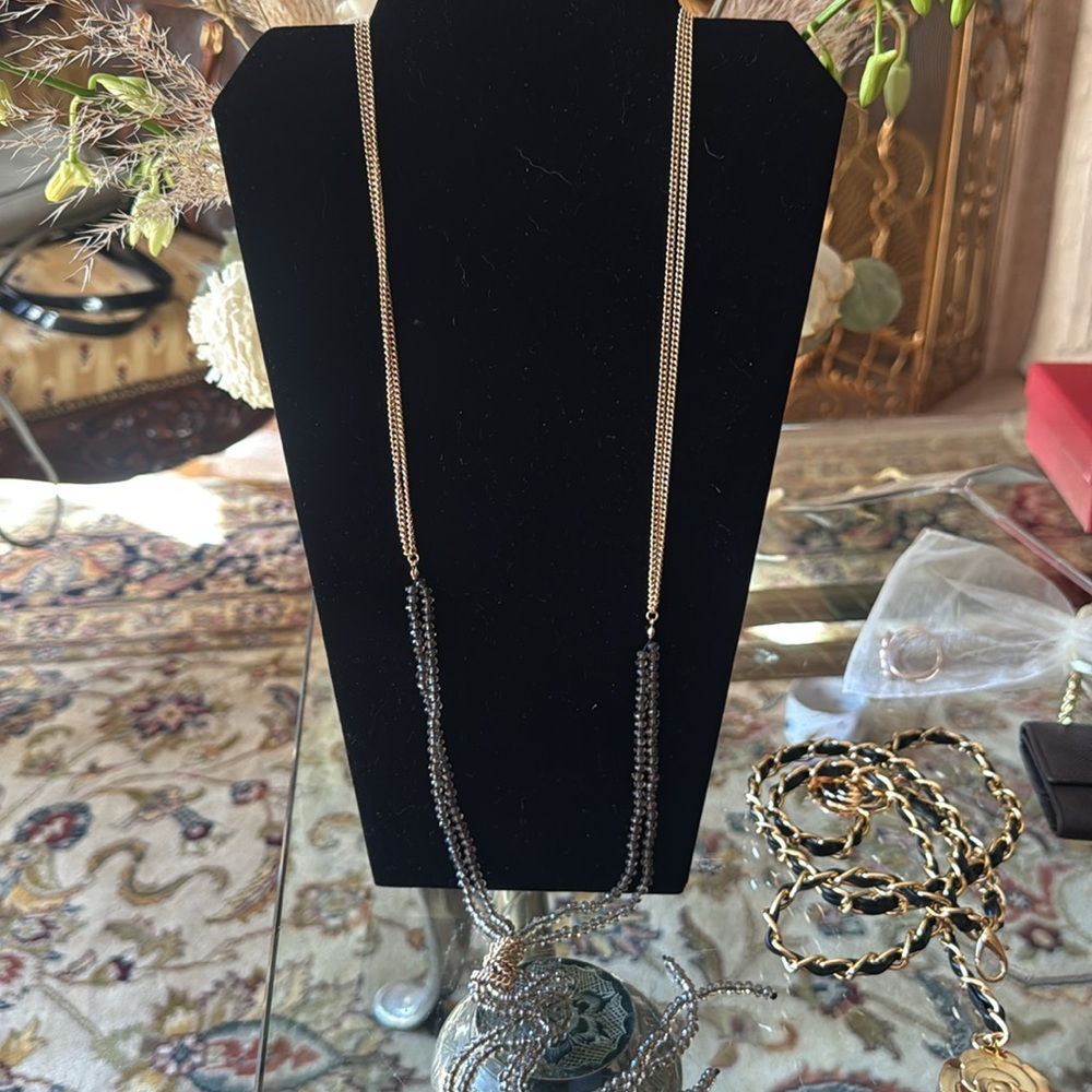 Necklace Elegant Black Beaded Necklace - Picture 3 of 7